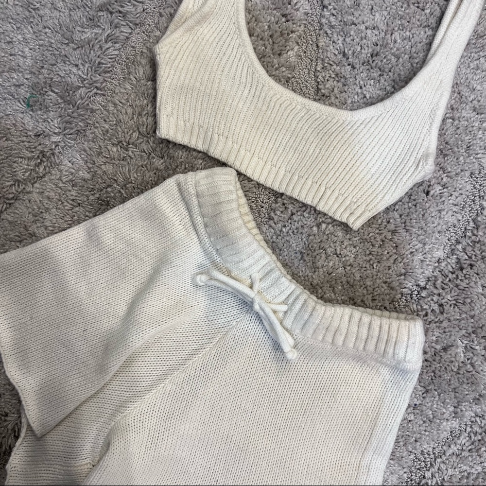 WEWOREWHAT - knit set